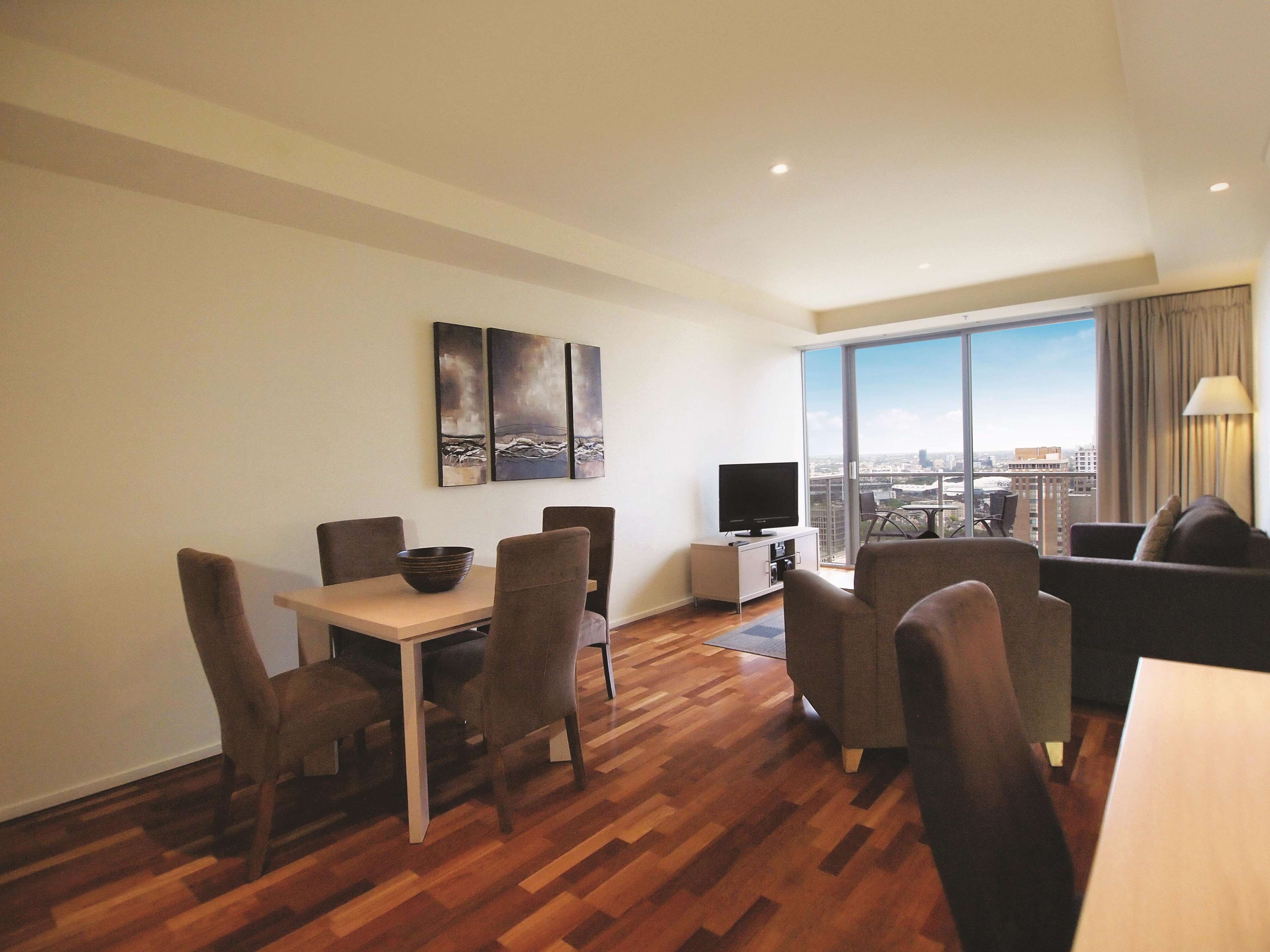 Nolo Apartments Lonsdale St