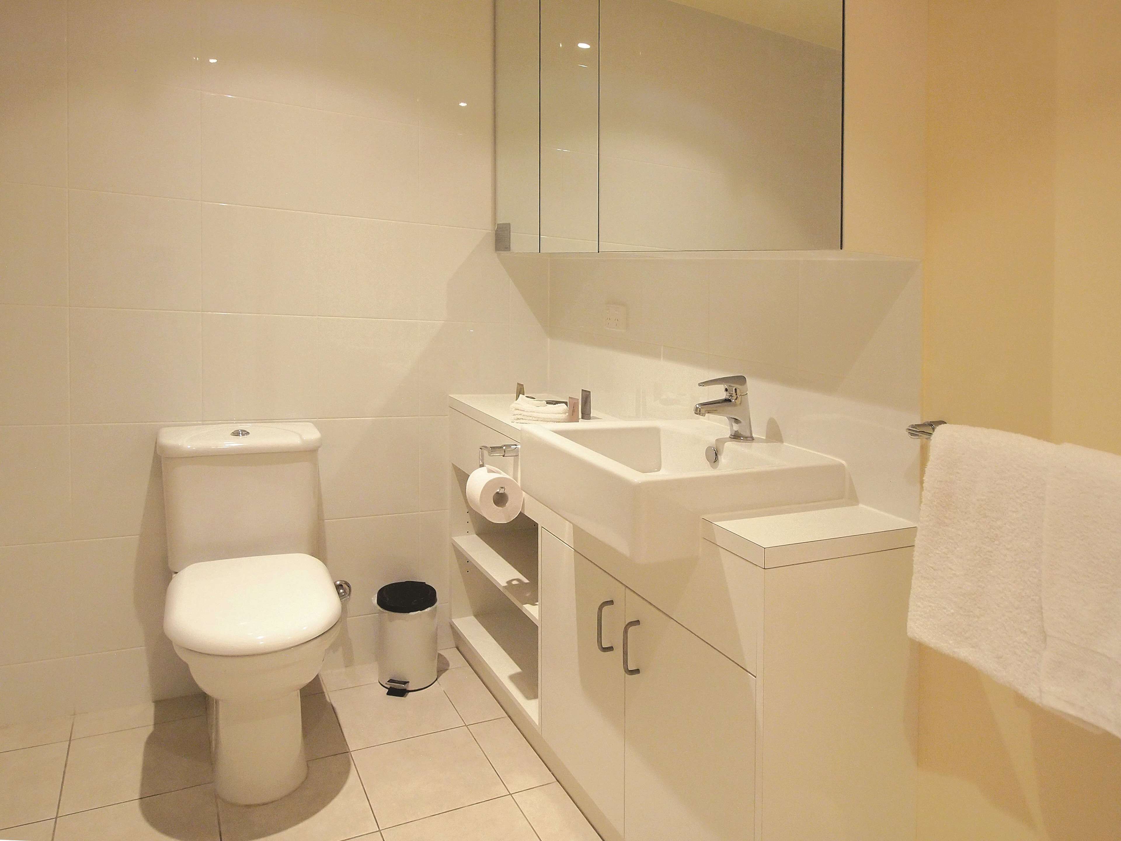 Nolo Apartments Lonsdale St