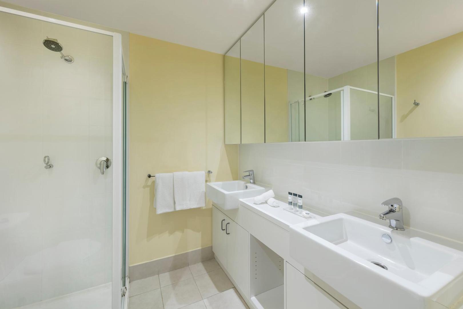Nolo Apartments Lonsdale St