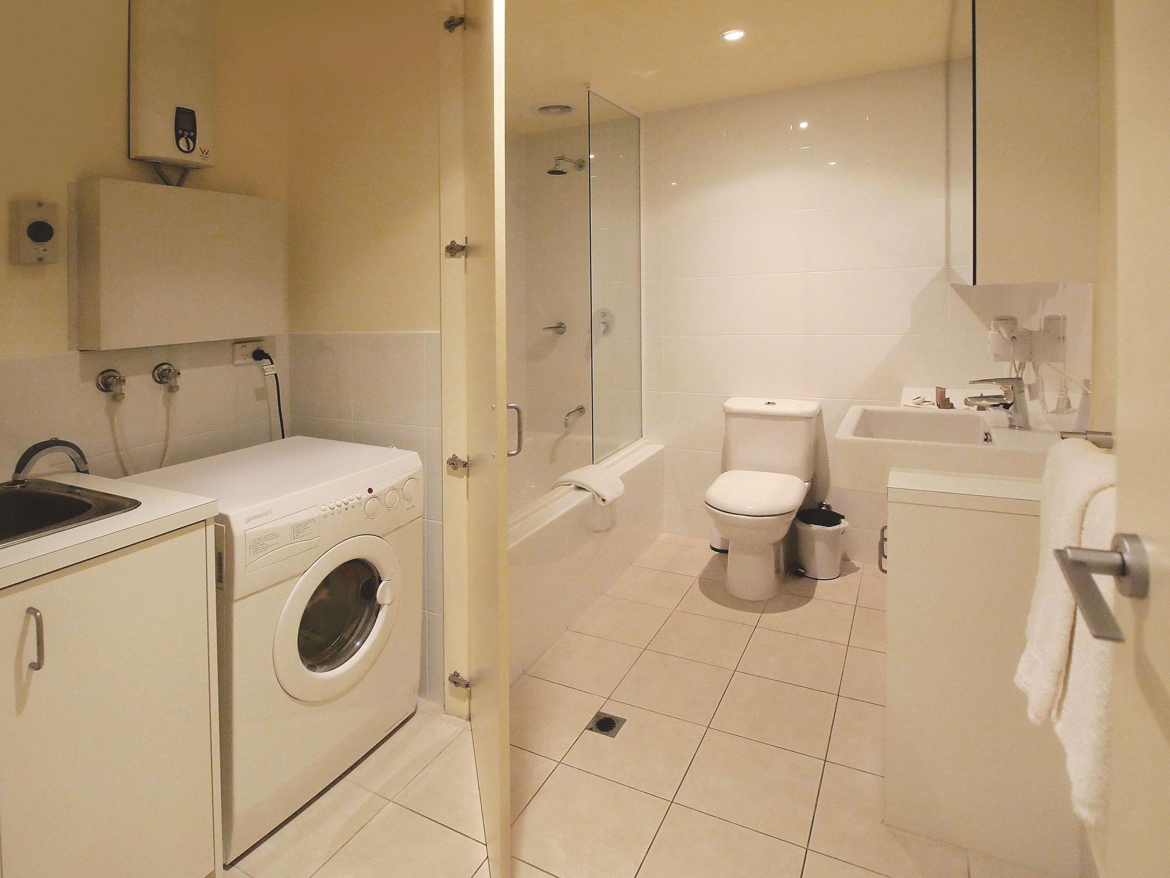 Nolo Apartments Lonsdale St
