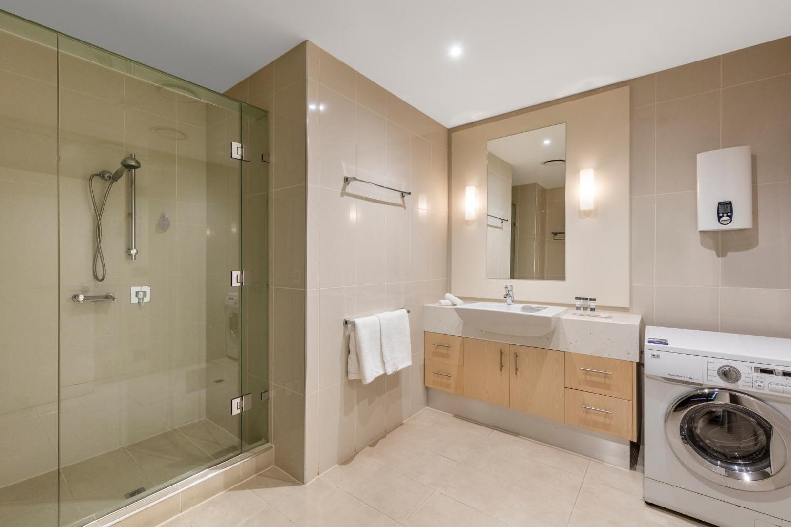 Nolo Apartments Lonsdale St