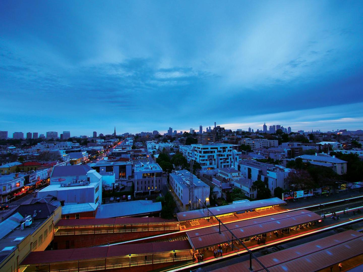 Oaks Melbourne South Yarra Suites