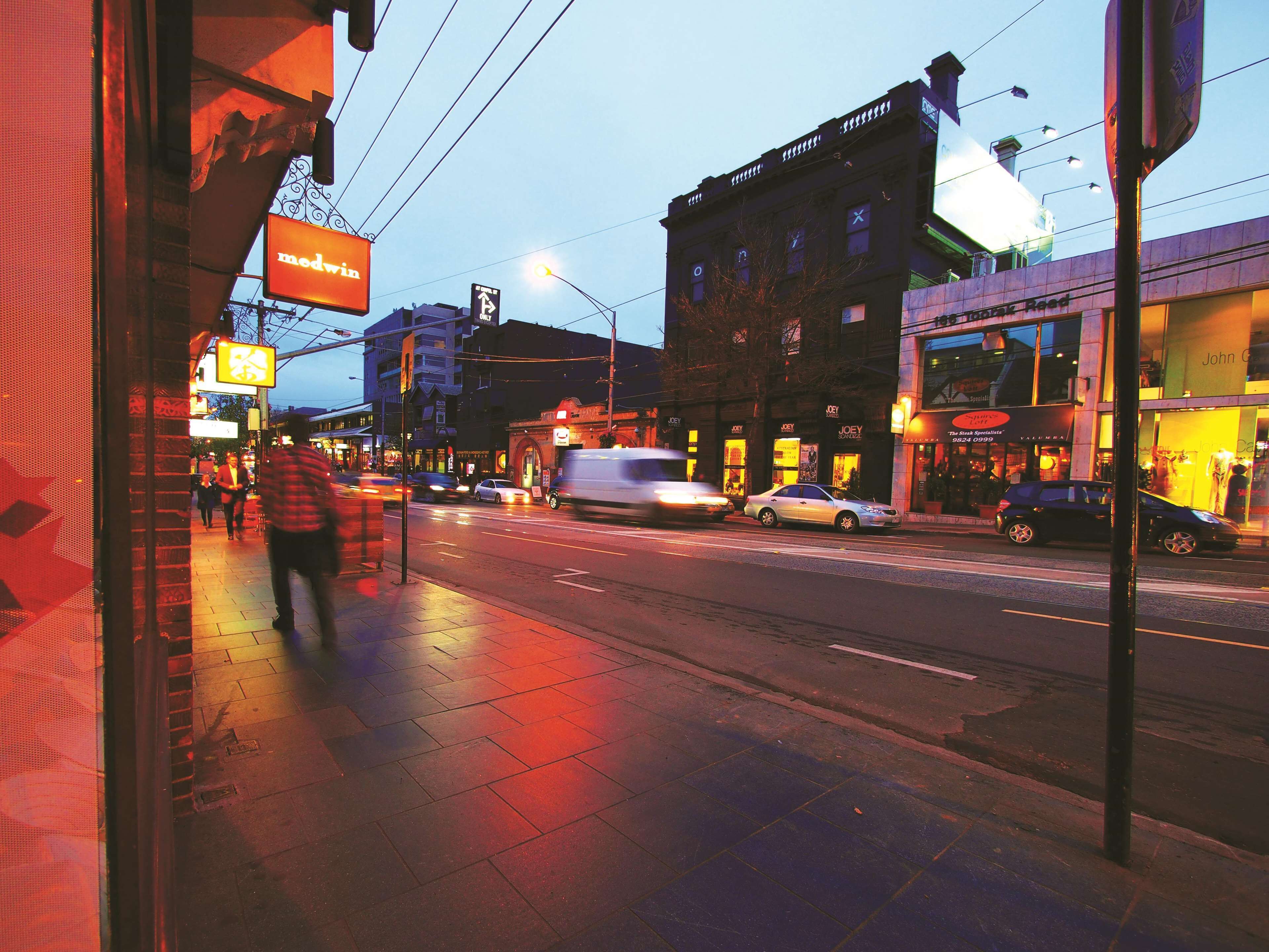 Oaks Melbourne South Yarra Suites