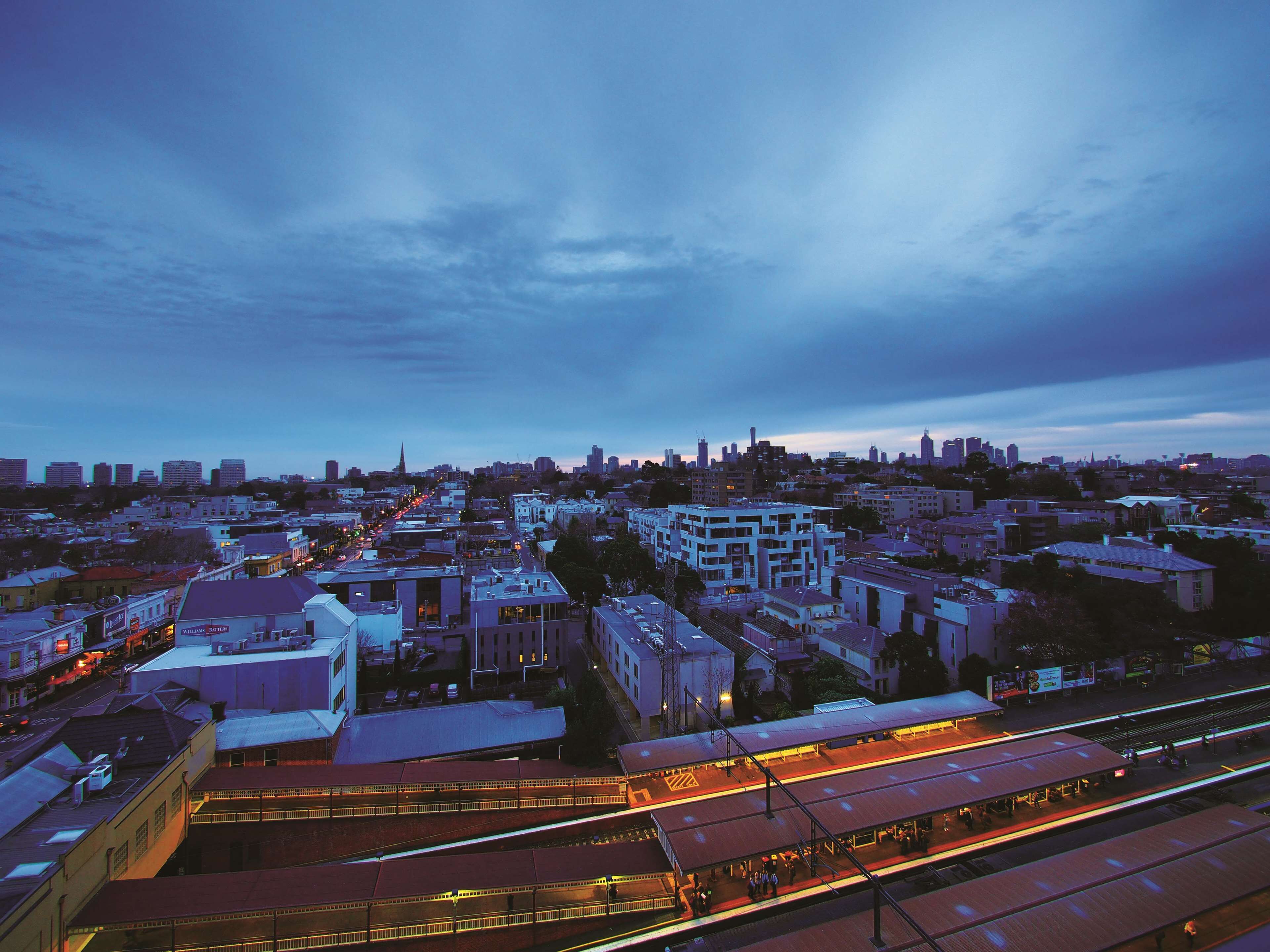 Oaks Melbourne South Yarra Suites