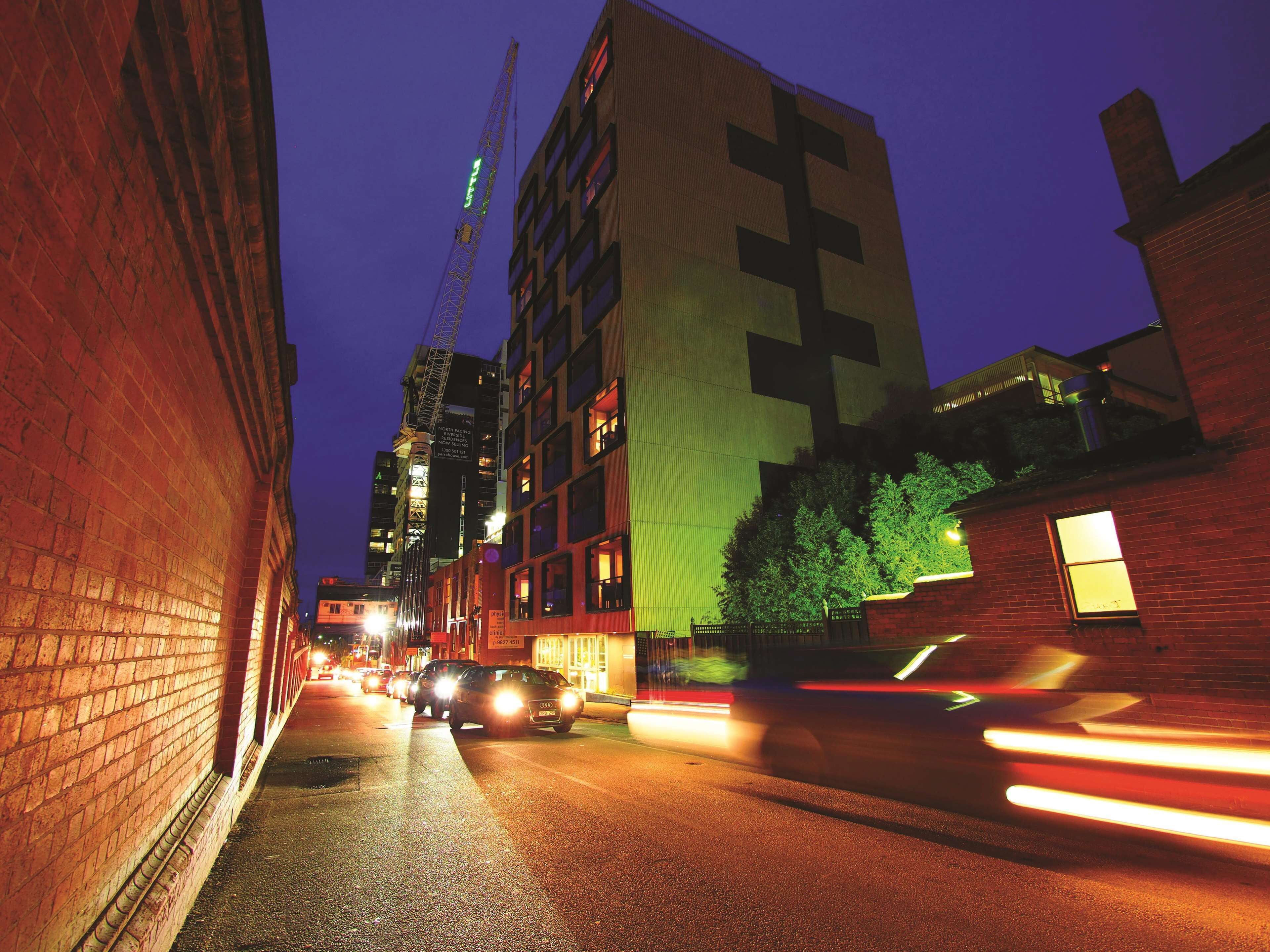 Oaks Melbourne South Yarra Suites