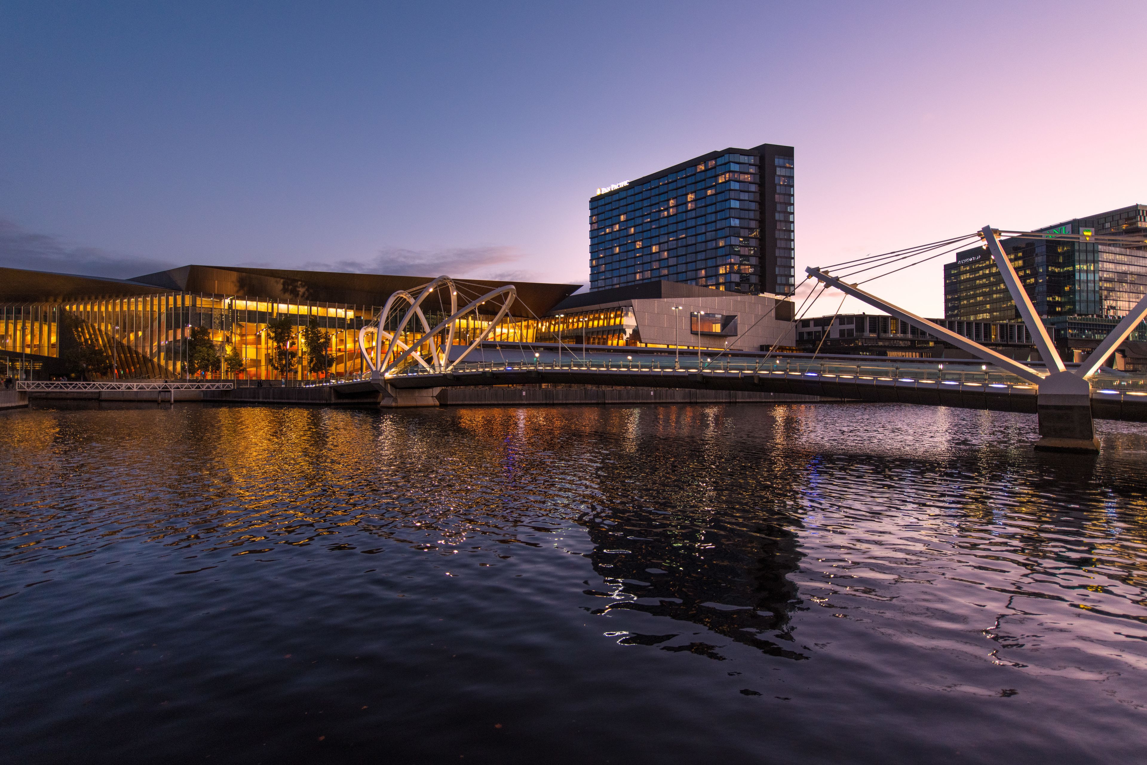 Pan Pacific Melbourne