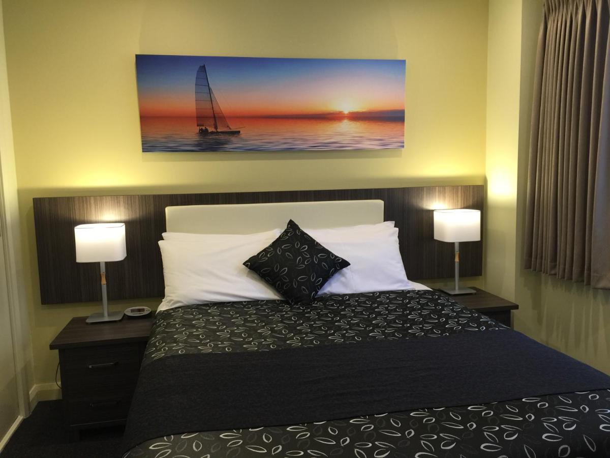Park Squire Motor Inn and Serviced Apartments