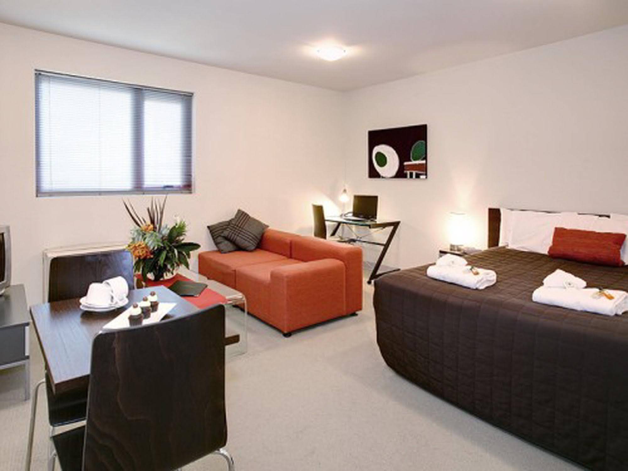 Plum Serviced Apartment North Melbourne