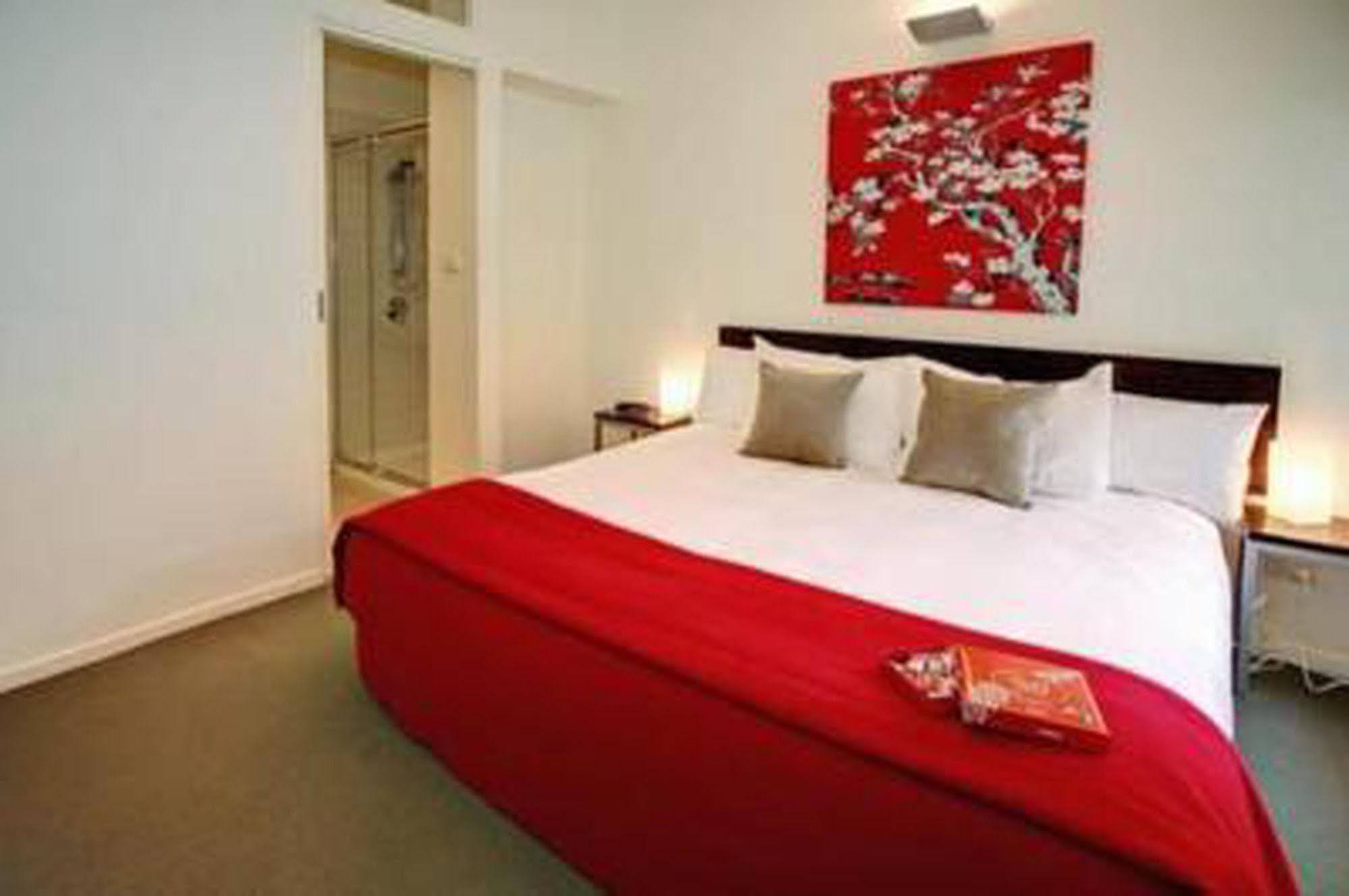 Plum Serviced Apartment North Melbourne