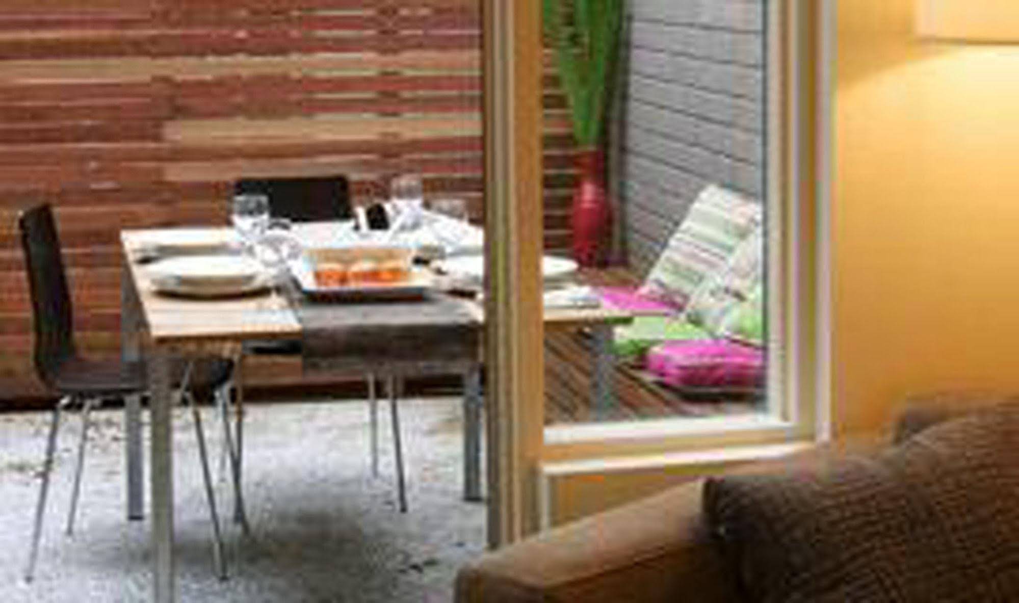Plum Serviced Apartment North Melbourne
