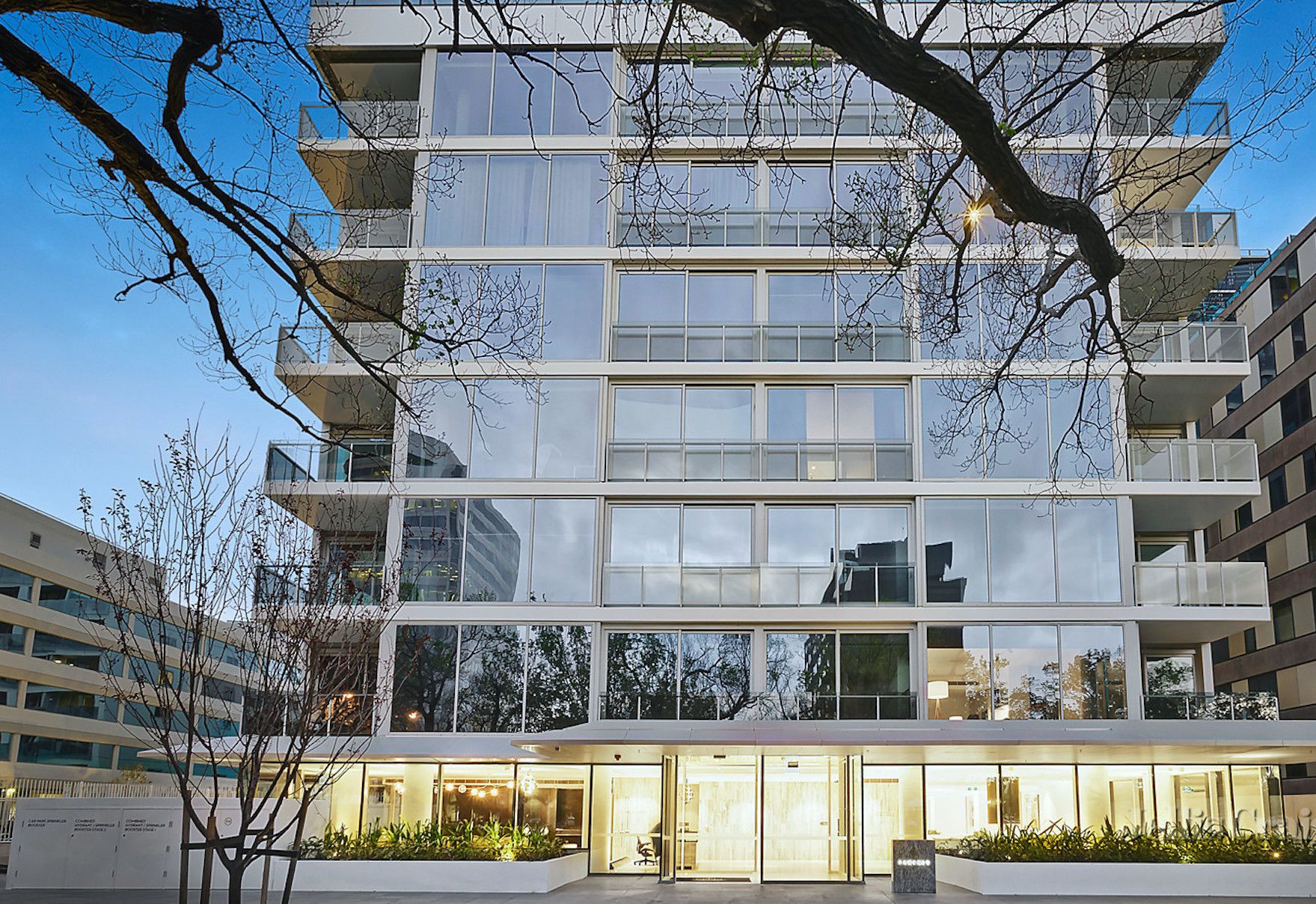 Pride Fawkner Apartments