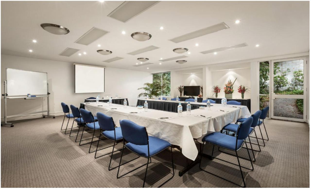 Beaumont Kew Apartments