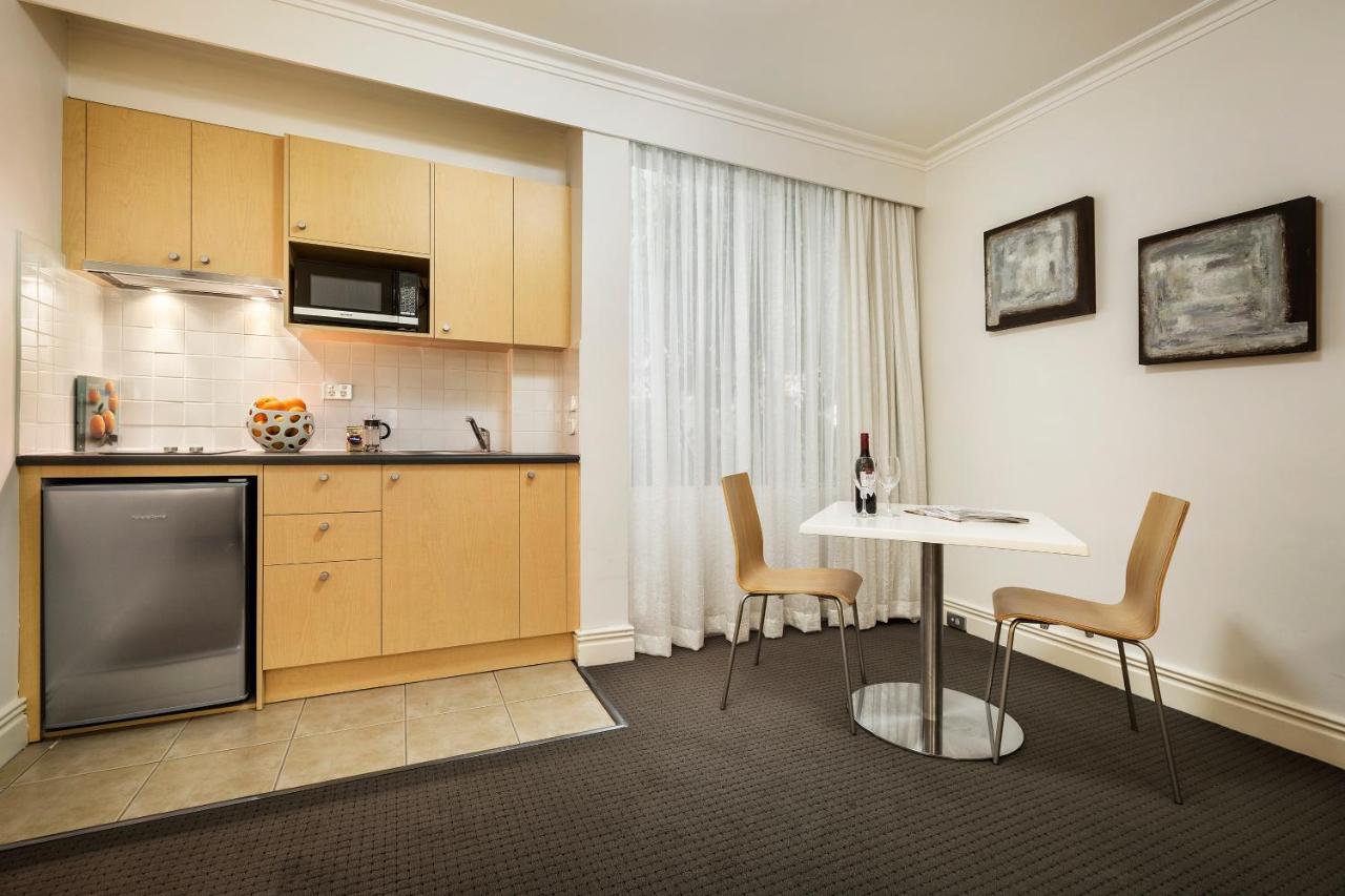 Beaumont Kew Apartments
