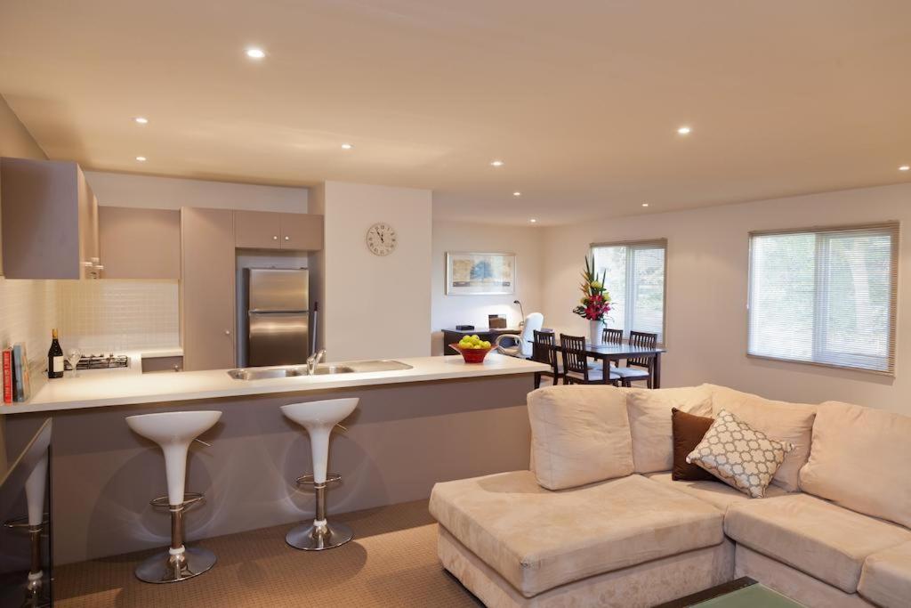 Beaumont Kew Apartments