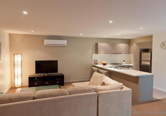 Beaumont Kew Apartments