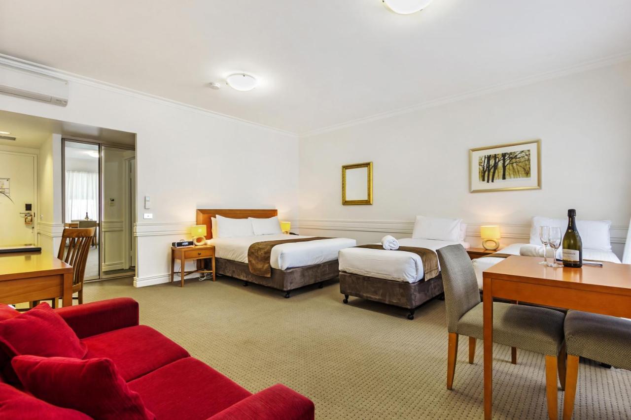Beaumont Kew Apartments