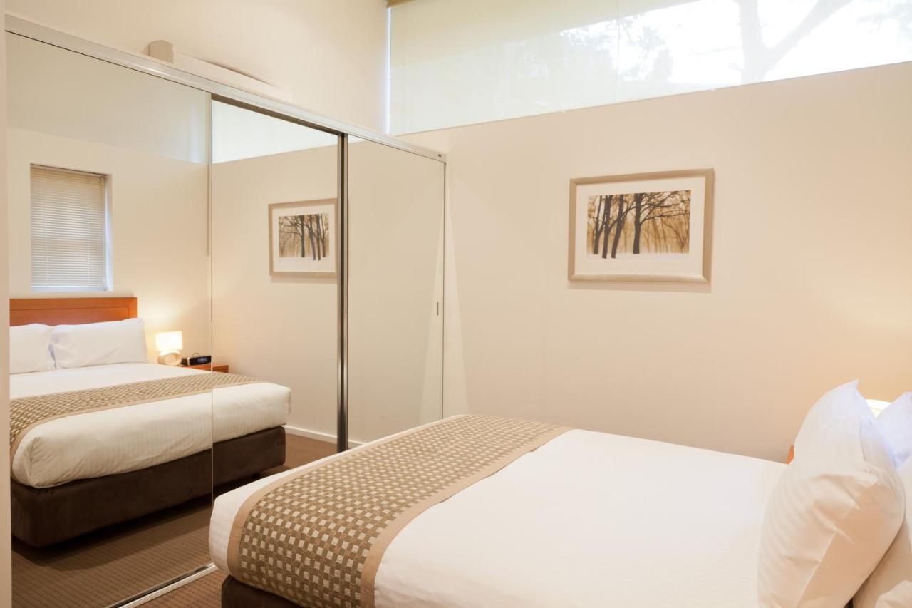 Beaumont Kew Apartments