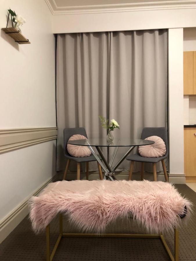 Beaumont Kew Apartments