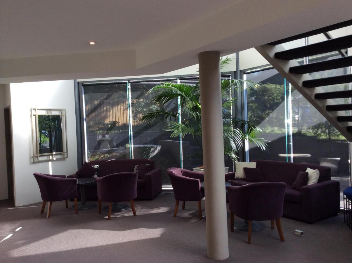 Beaumont Kew Apartments