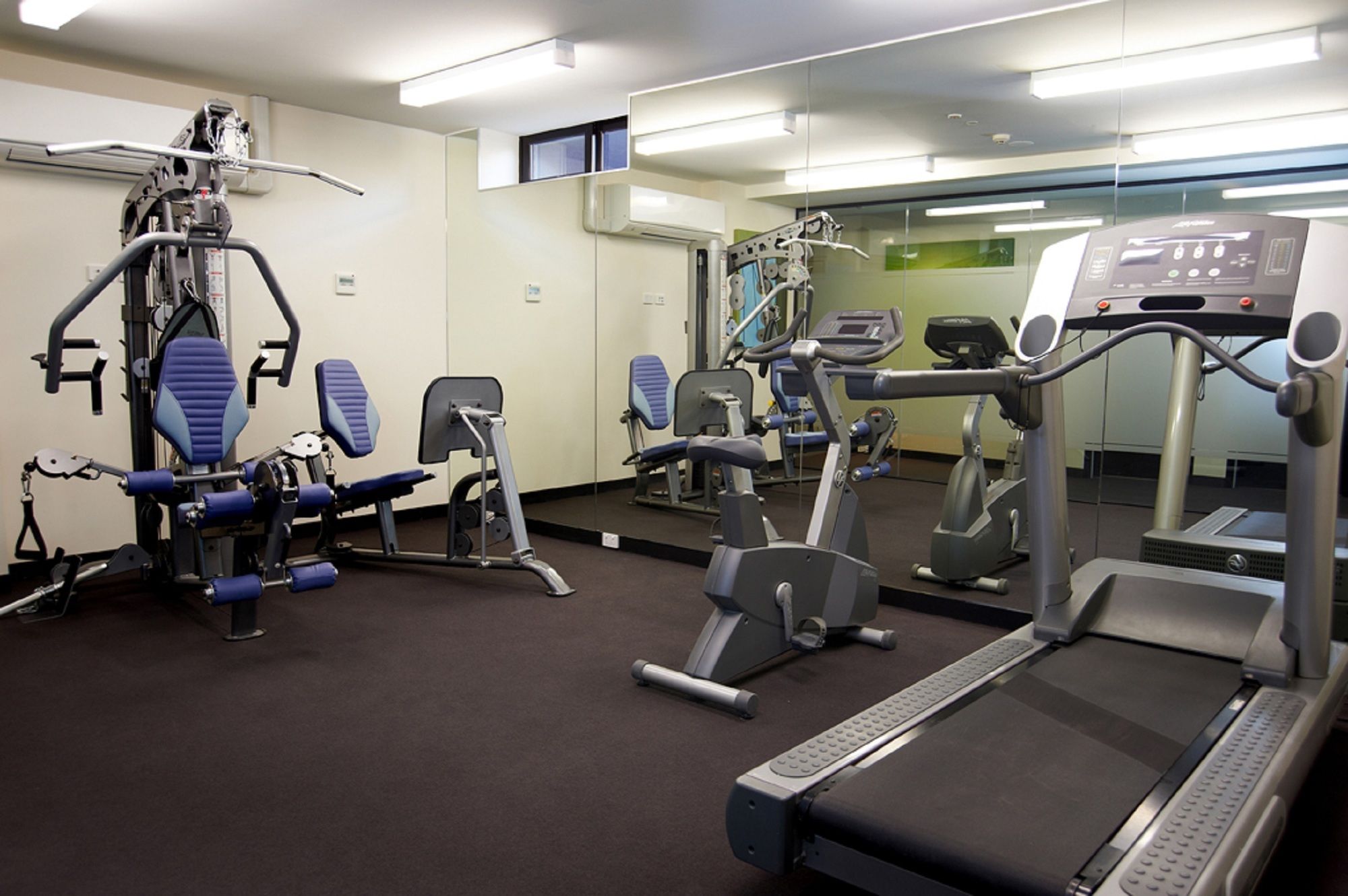 Corporate Living Accommodation Hawthorn Residences