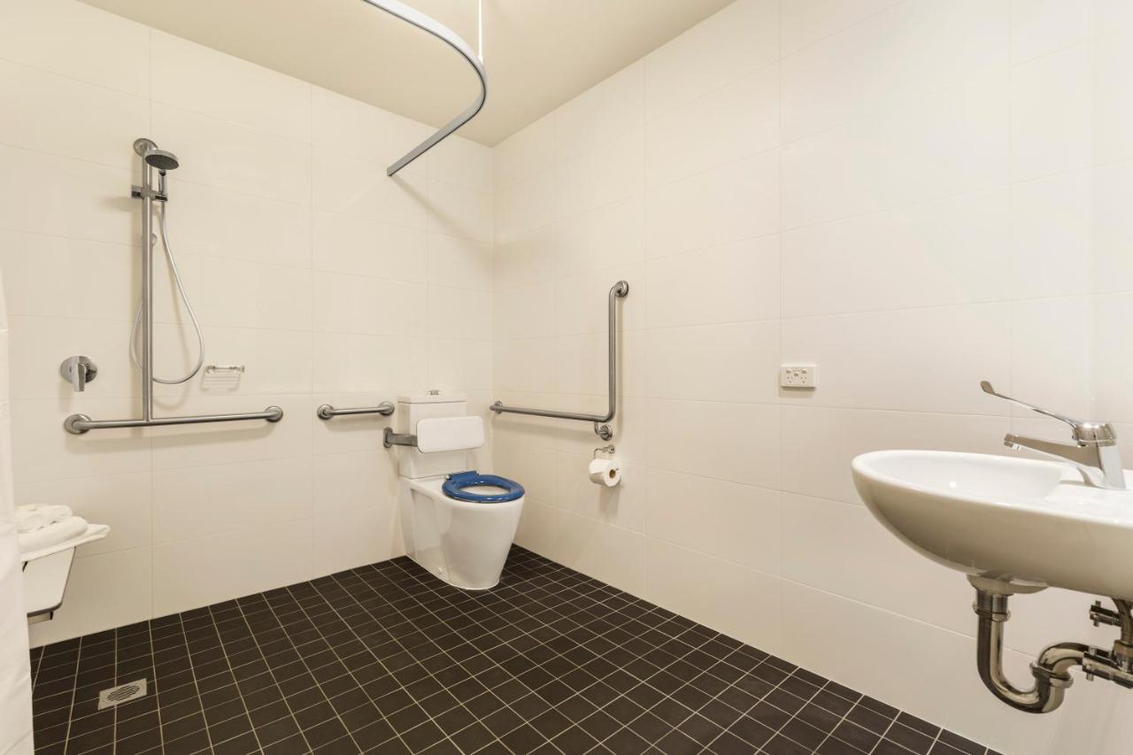 Quest Melbourne Airport