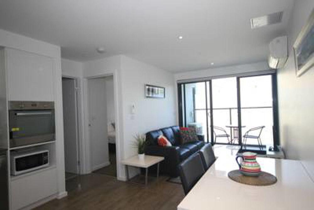 RNR Serviced Apartments North Melbourne