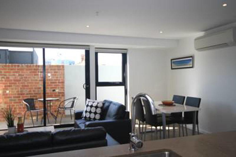 RNR Serviced Apartments North Melbourne