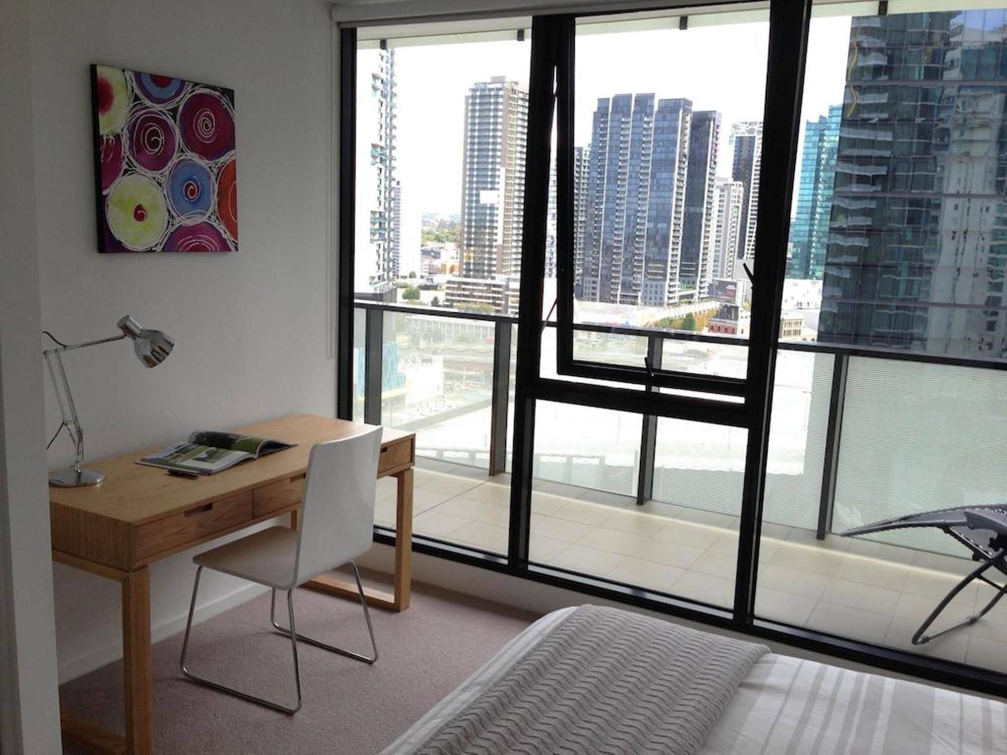 Wyndel Apartments -  Southbank Views