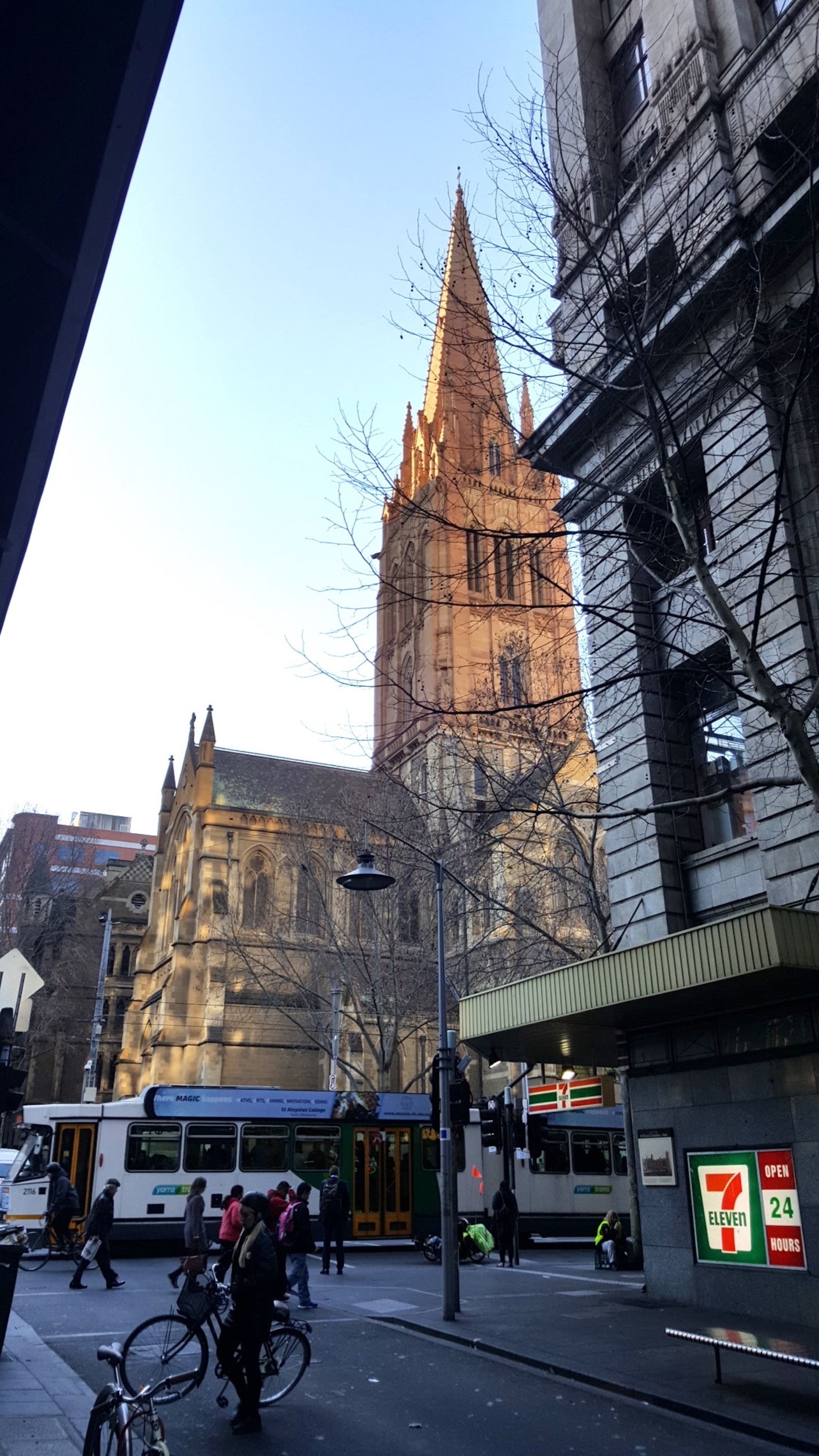StayCentral - CBD Little Paris (Melbourne CBD)