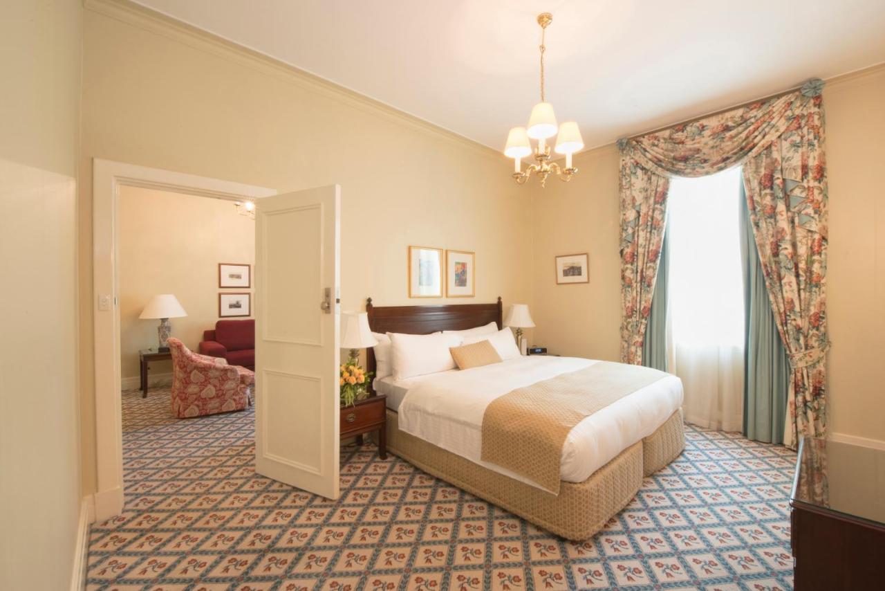 The Hotel Windsor