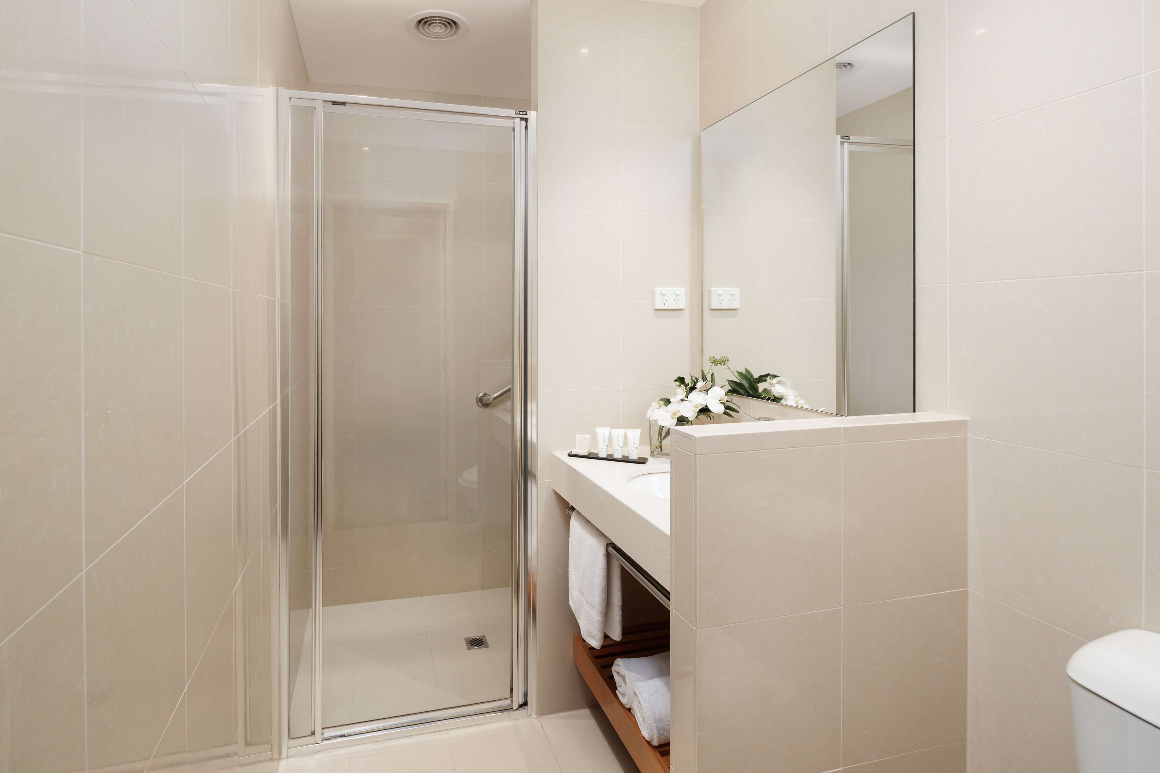 The Victoria Hotel Melbourne