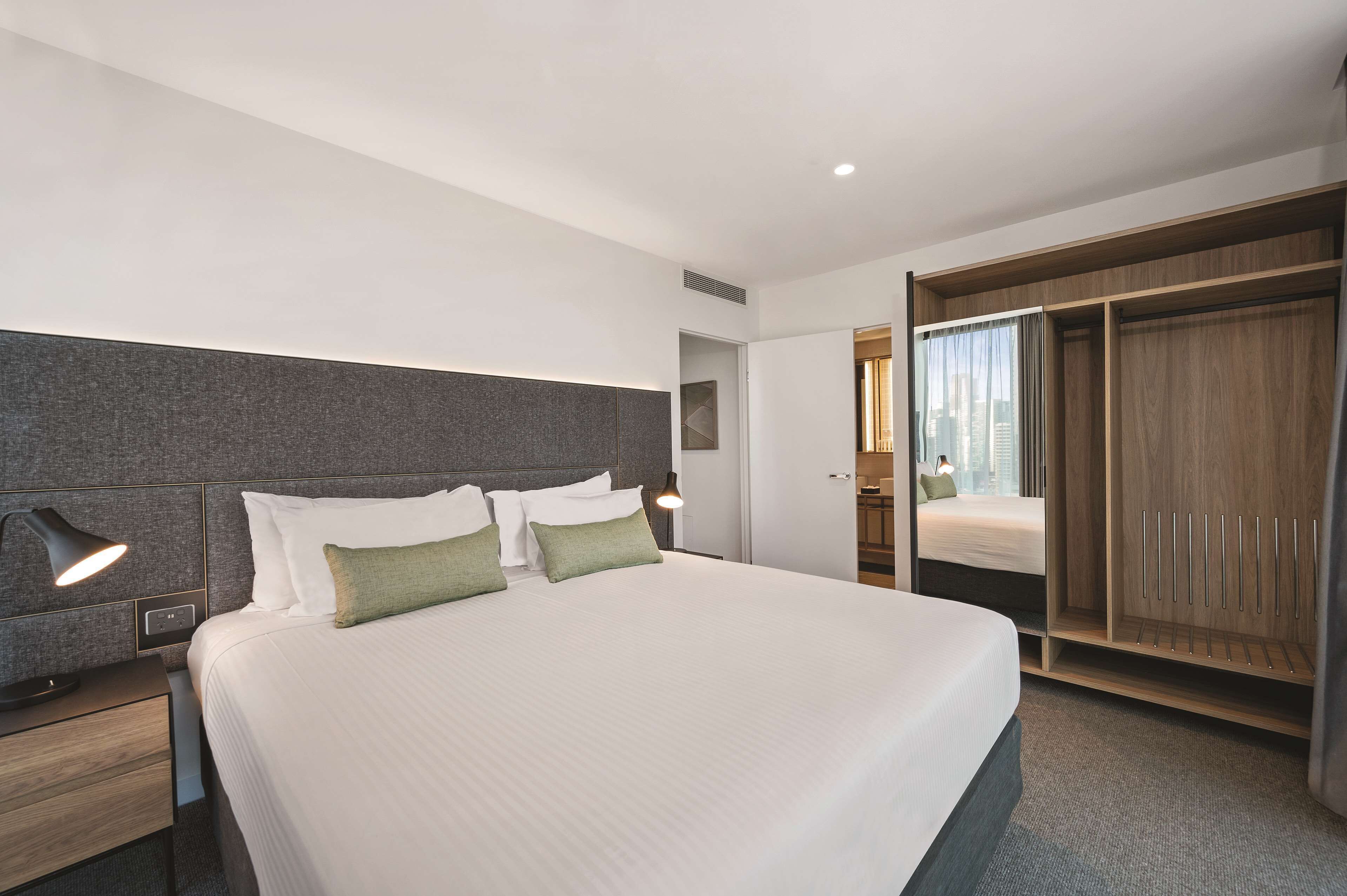 Vibe Hotel Melbourne