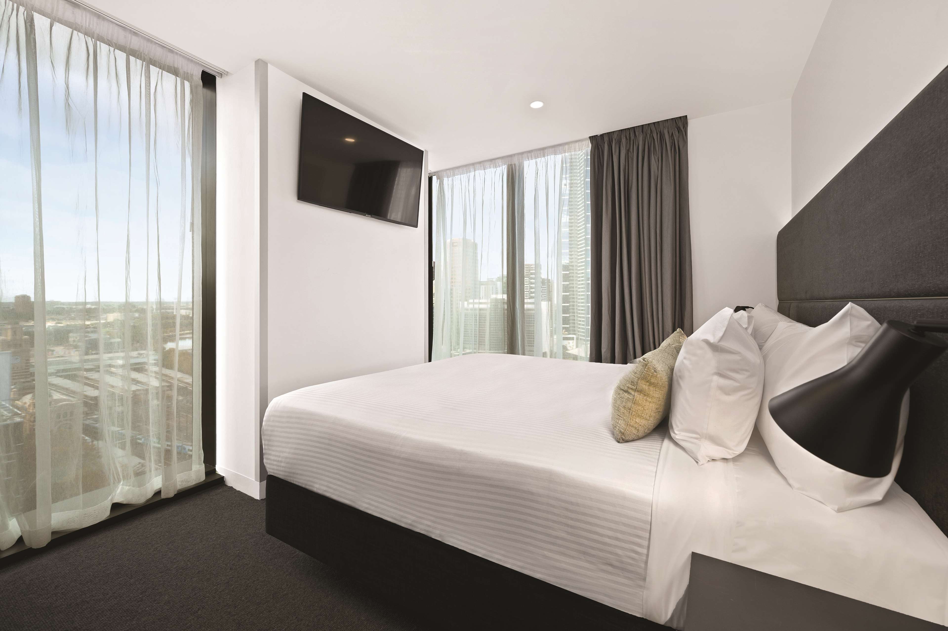 Vibe Hotel Melbourne
