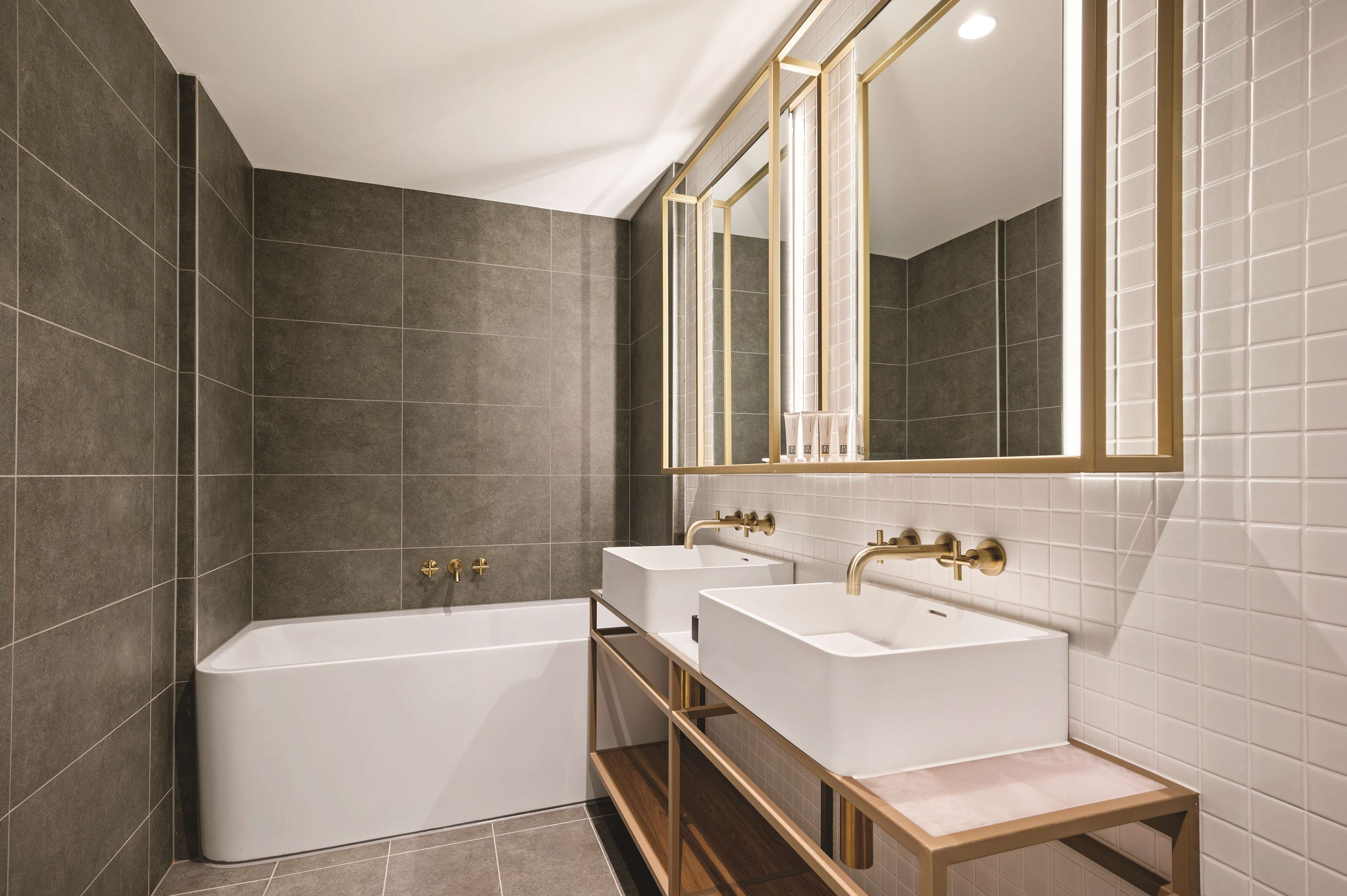 Vibe Hotel Melbourne