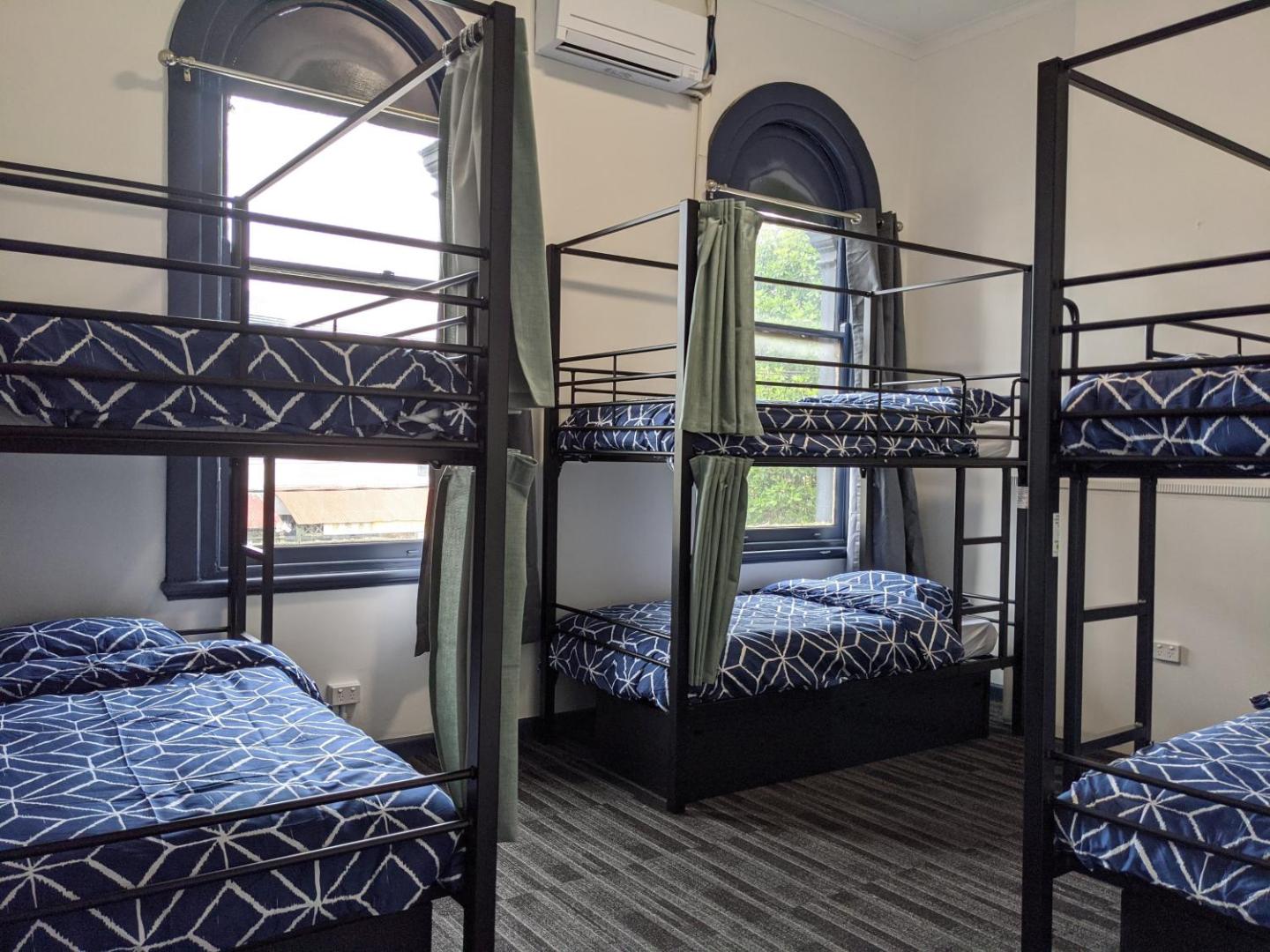 Victoria Market Hostel