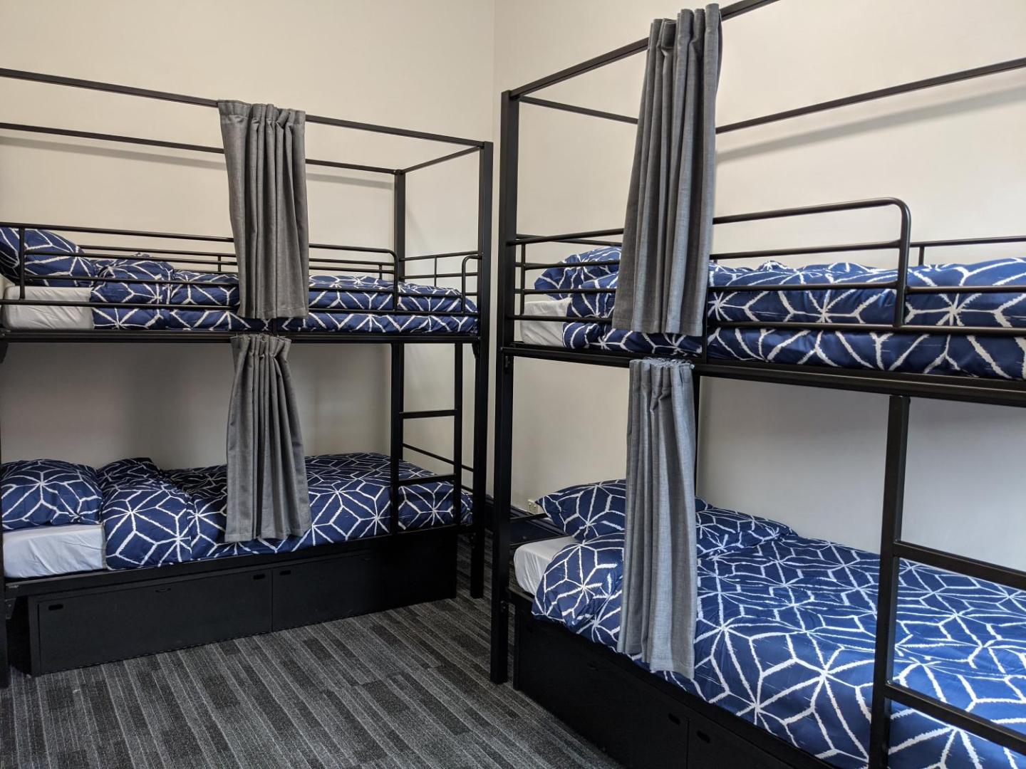 Victoria Market Hostel