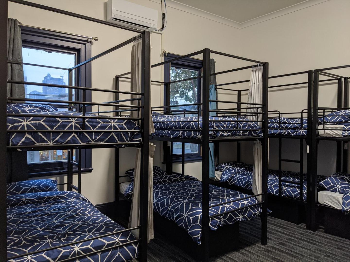 Victoria Market Hostel