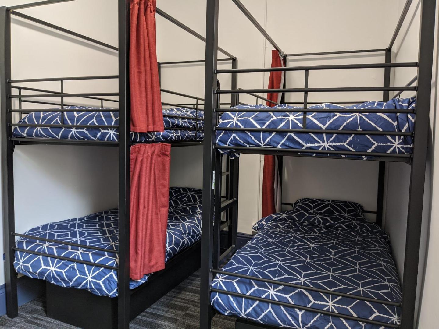 Victoria Market Hostel
