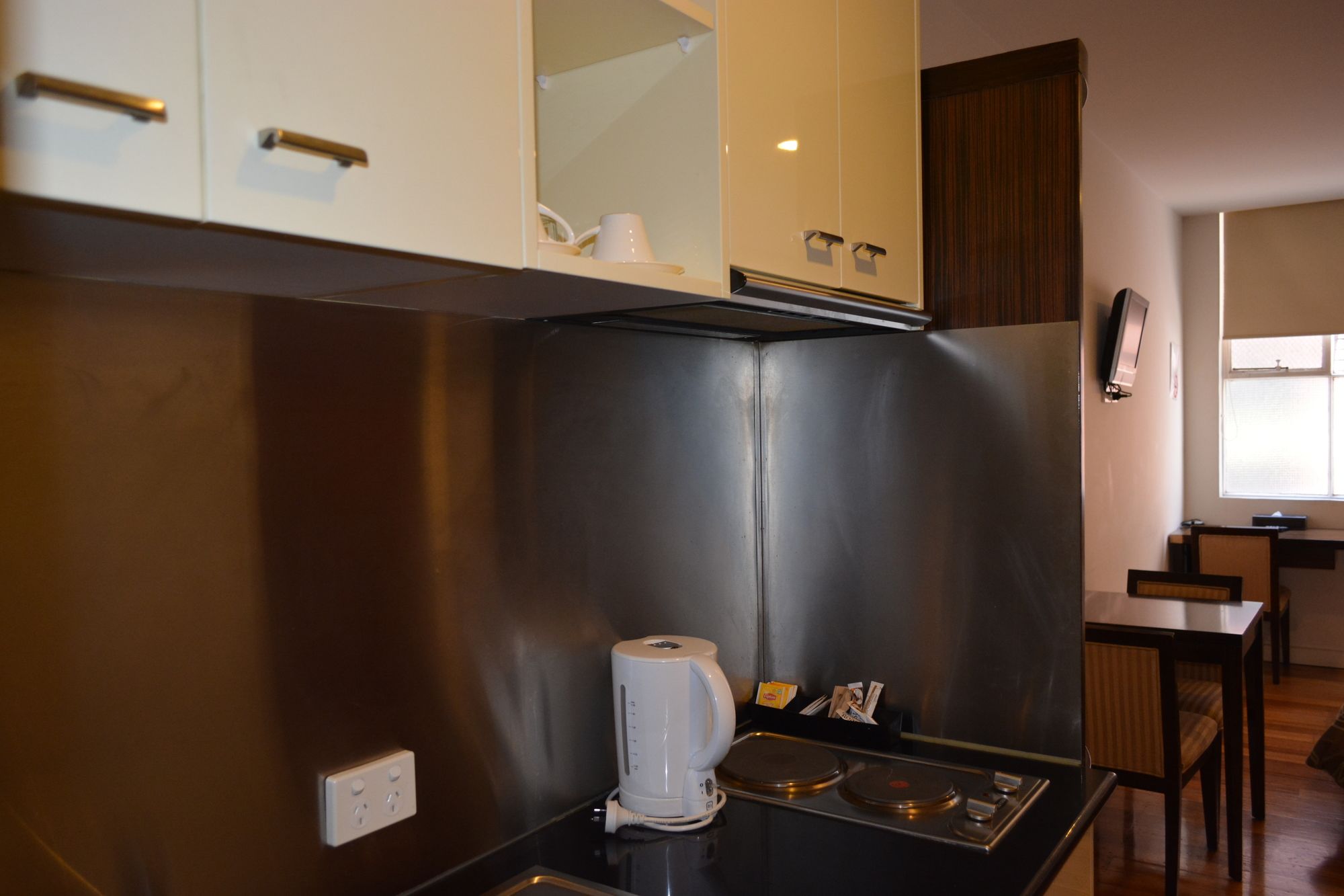 YTI Garden Hotel