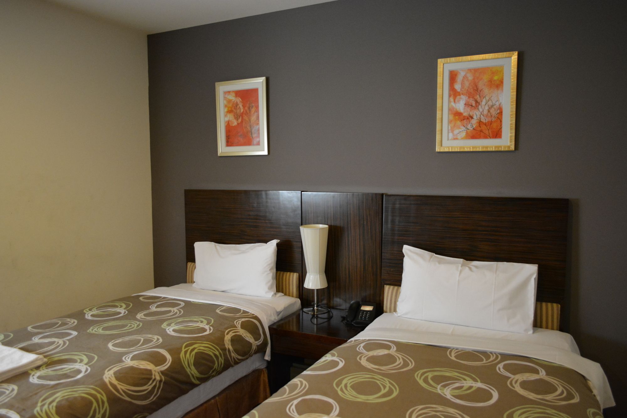 YTI Garden Hotel