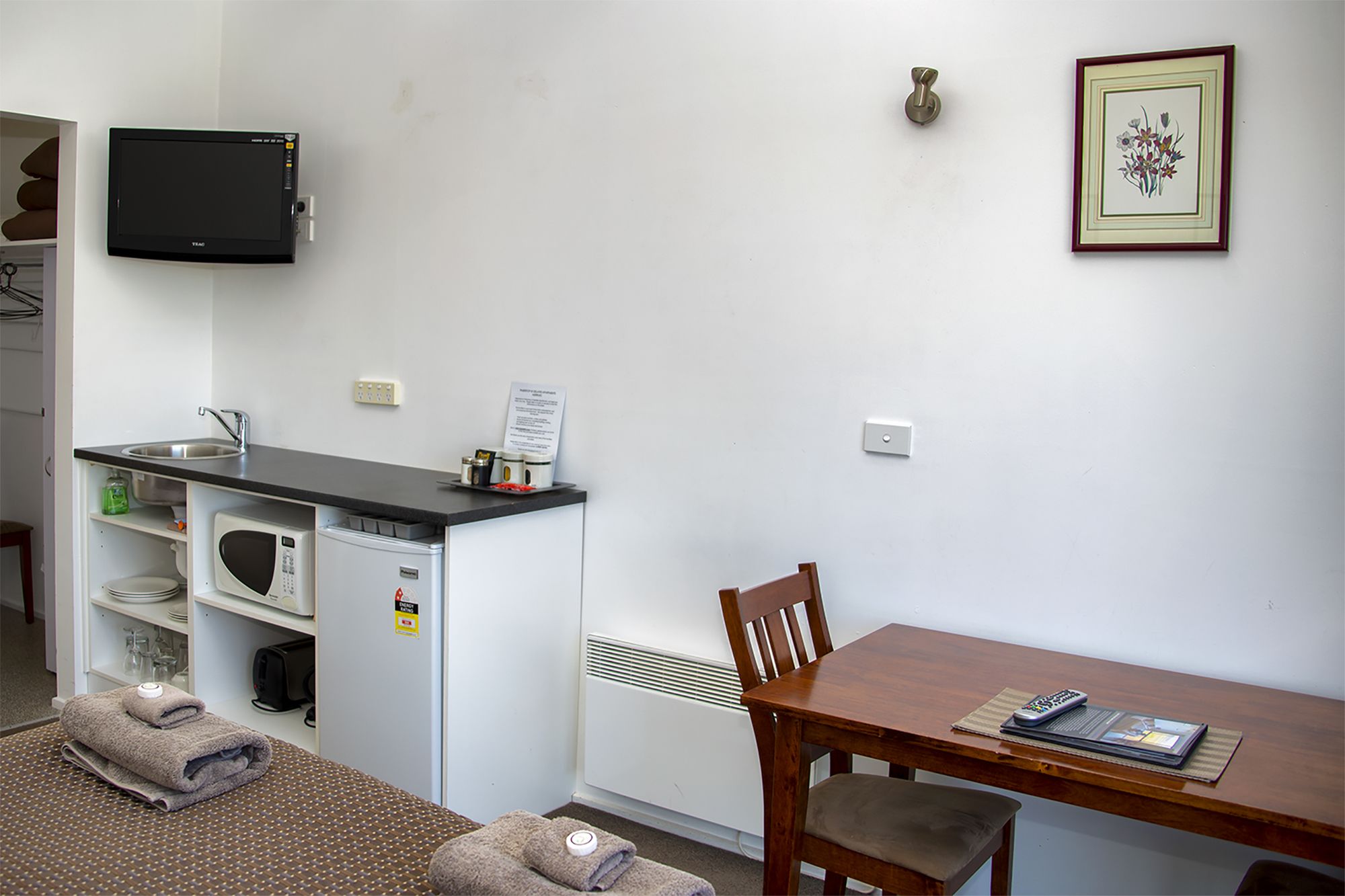 Delatite Apartments - Timbertop