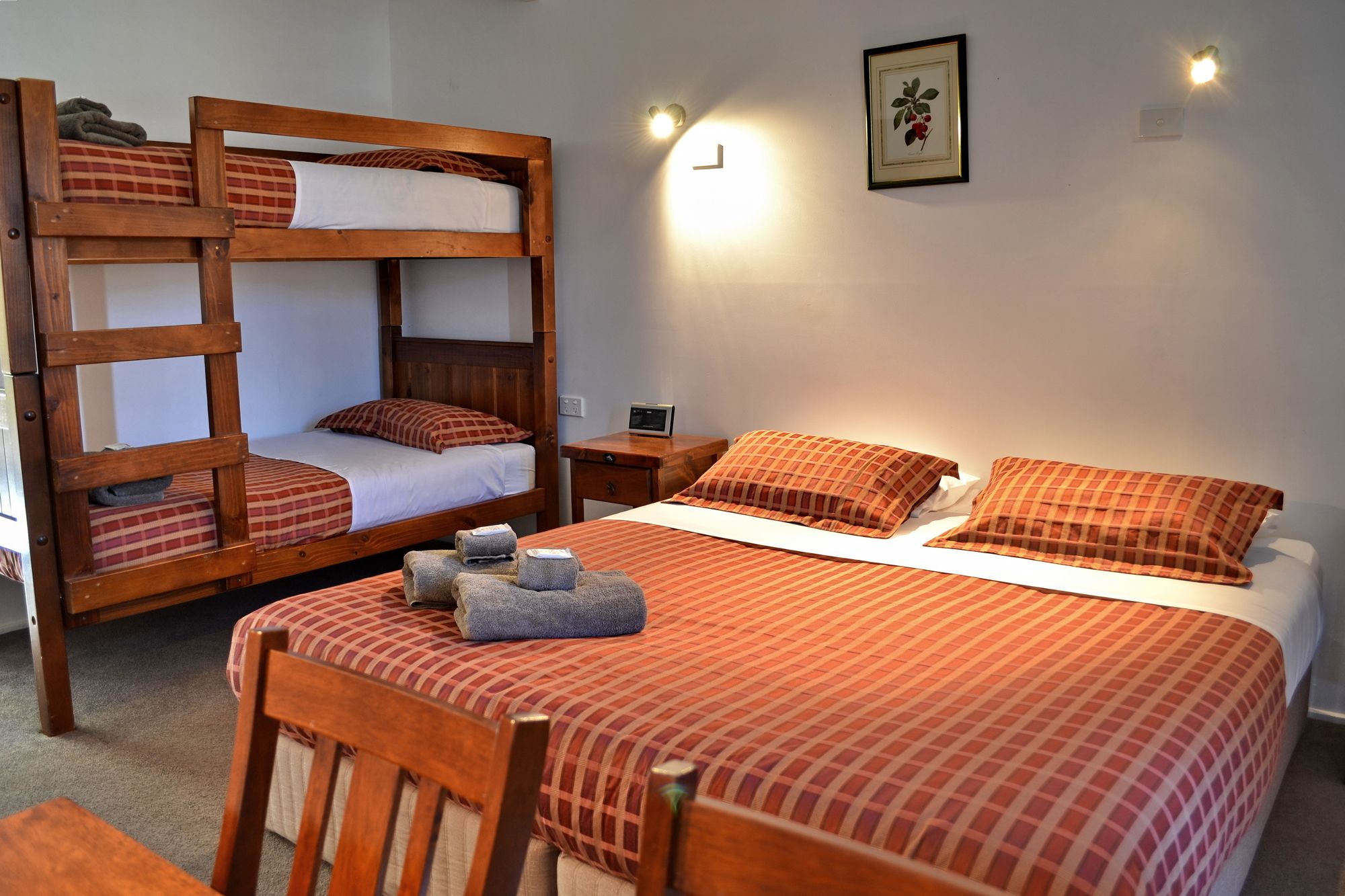 Delatite Apartments - Timbertop
