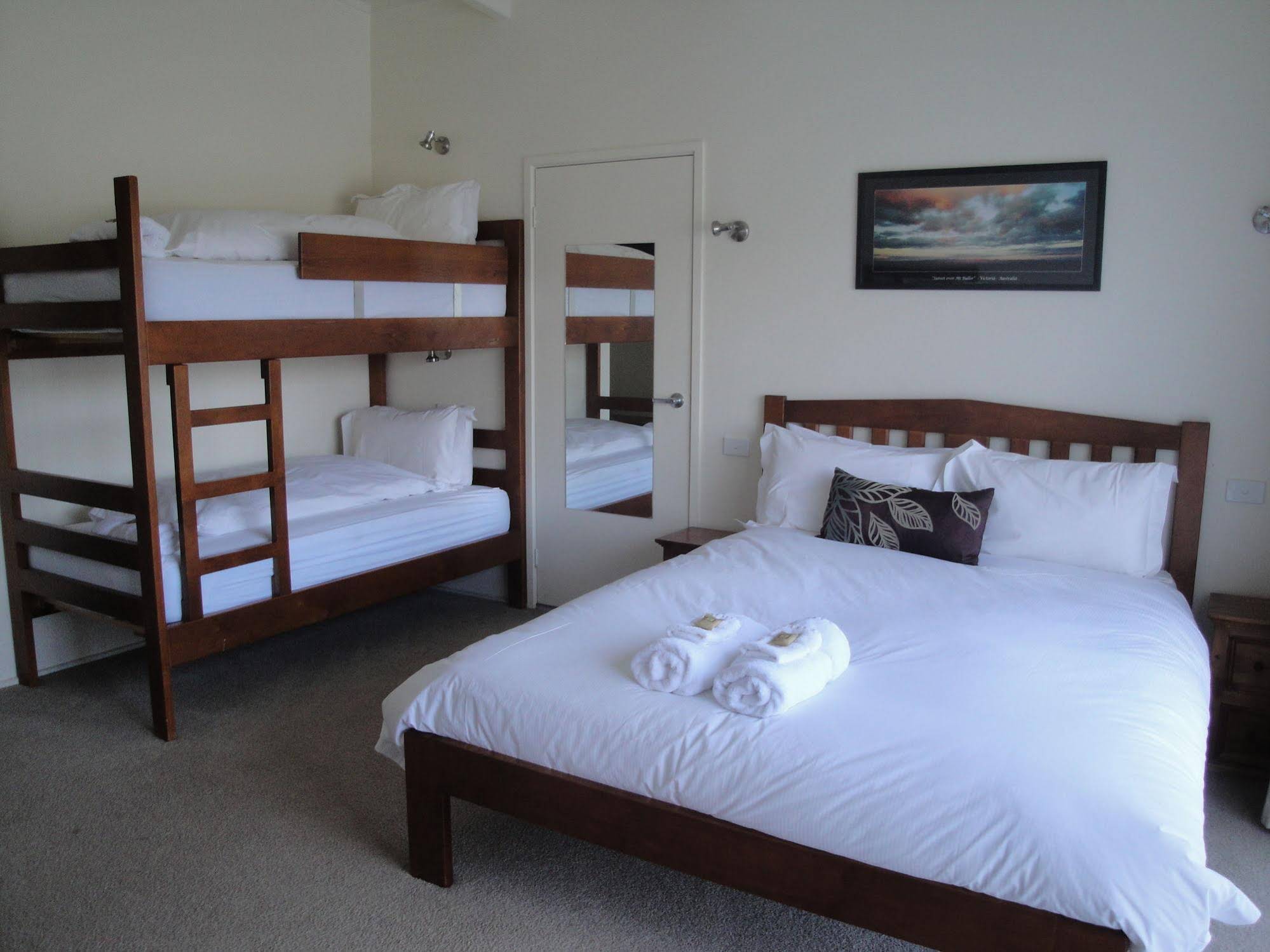 Off Mountain Accommodation