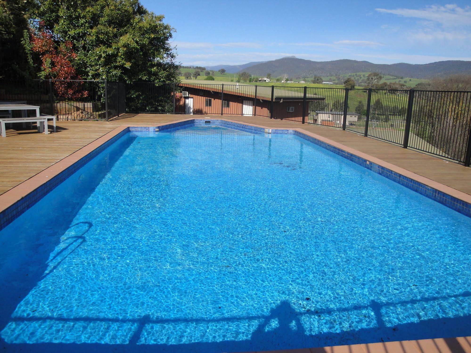 Off Mountain Accommodation