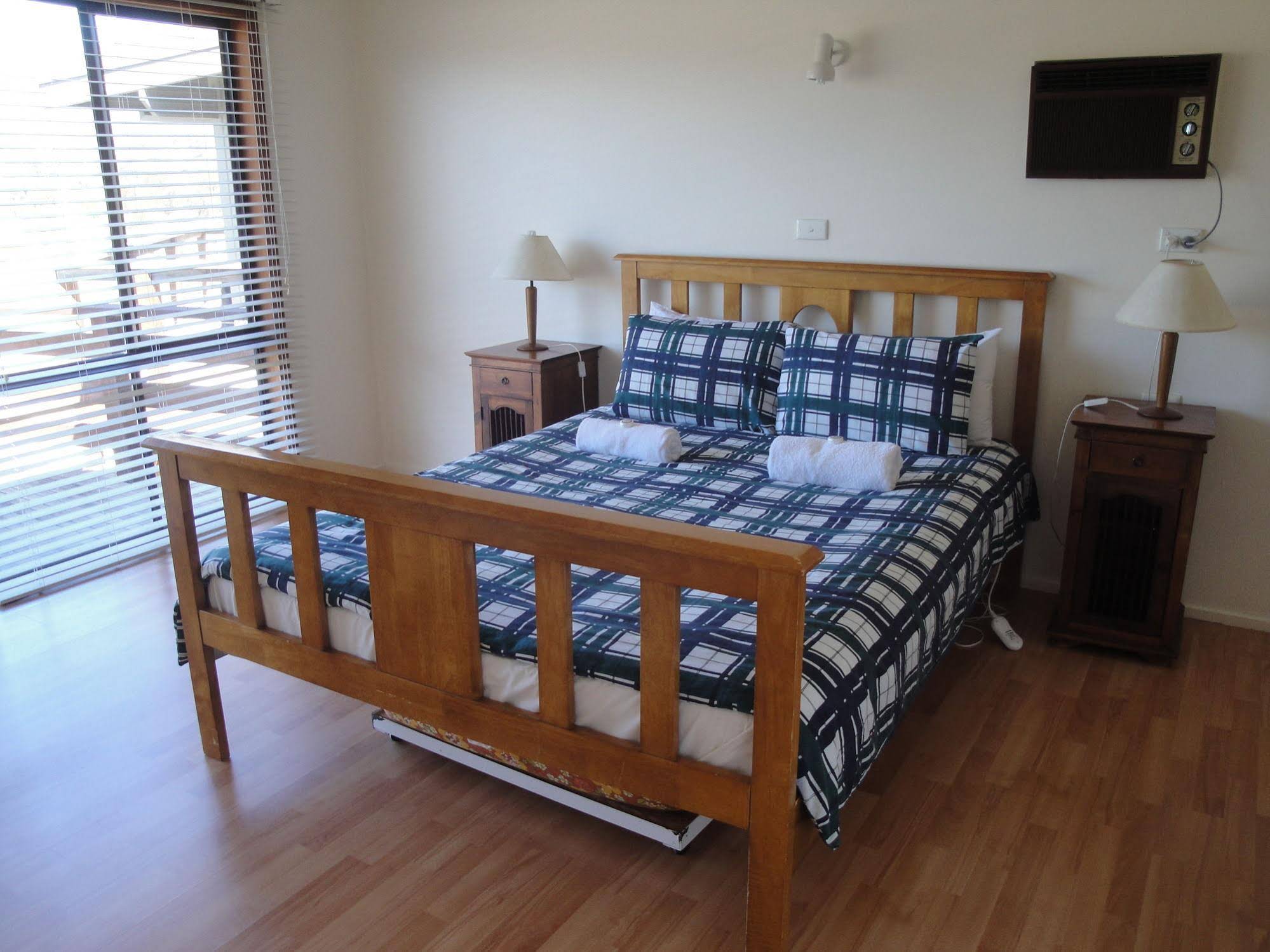 Off Mountain Accommodation