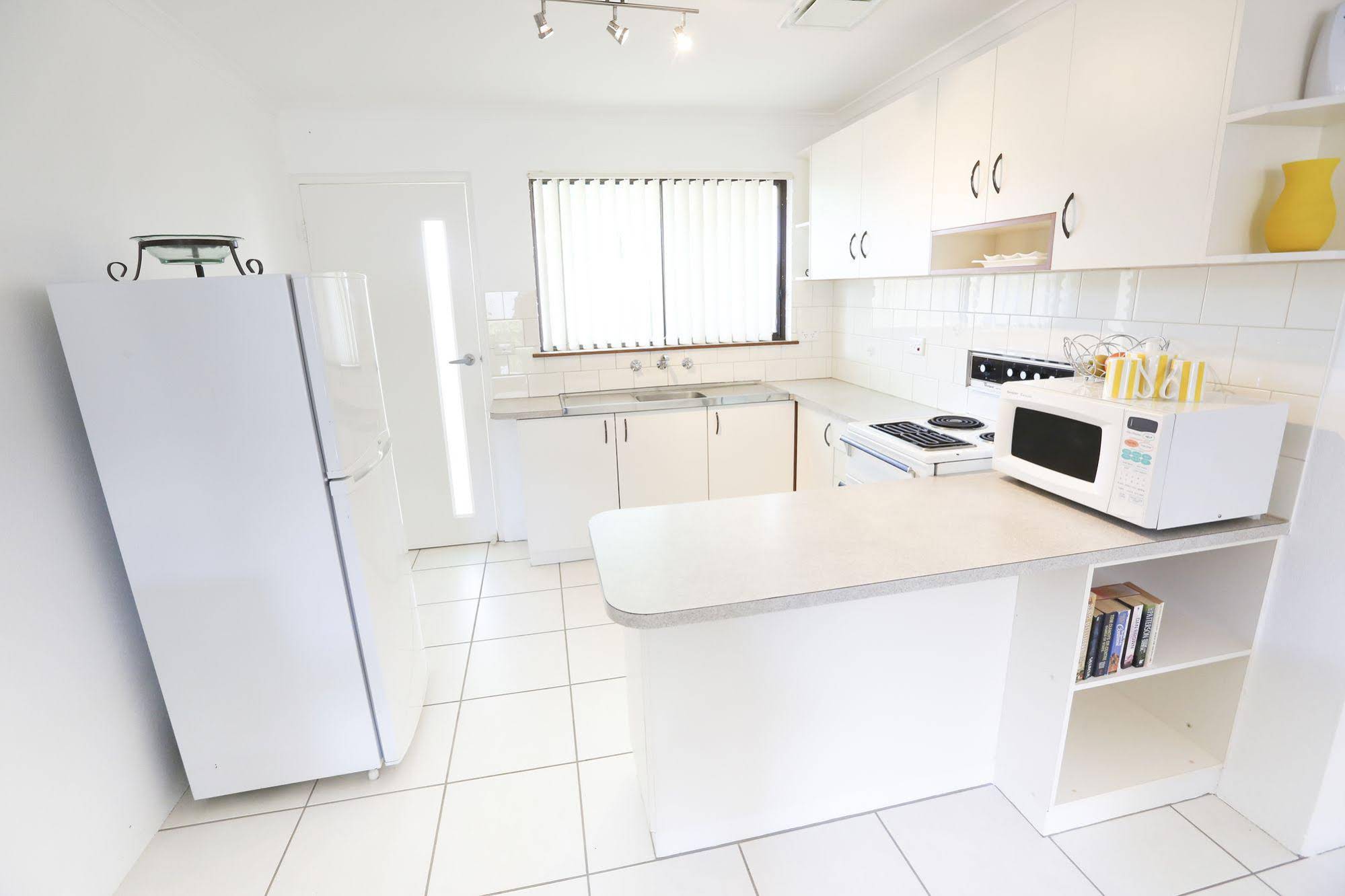 112 Olive Apartments