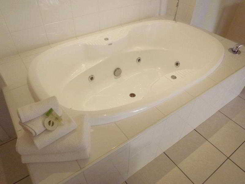 Best Western Chaffey International Motor Inn