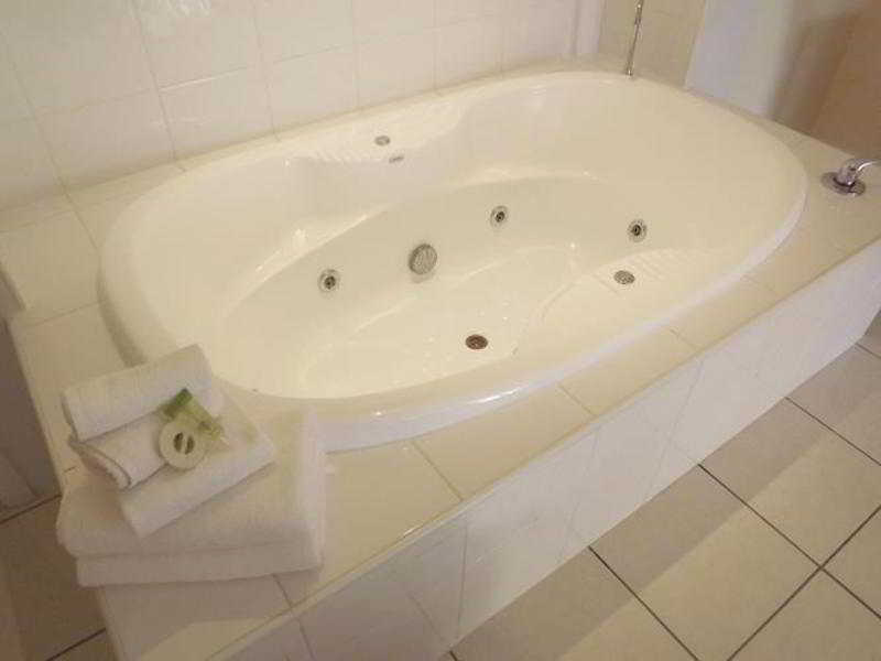 Best Western Chaffey International Motor Inn