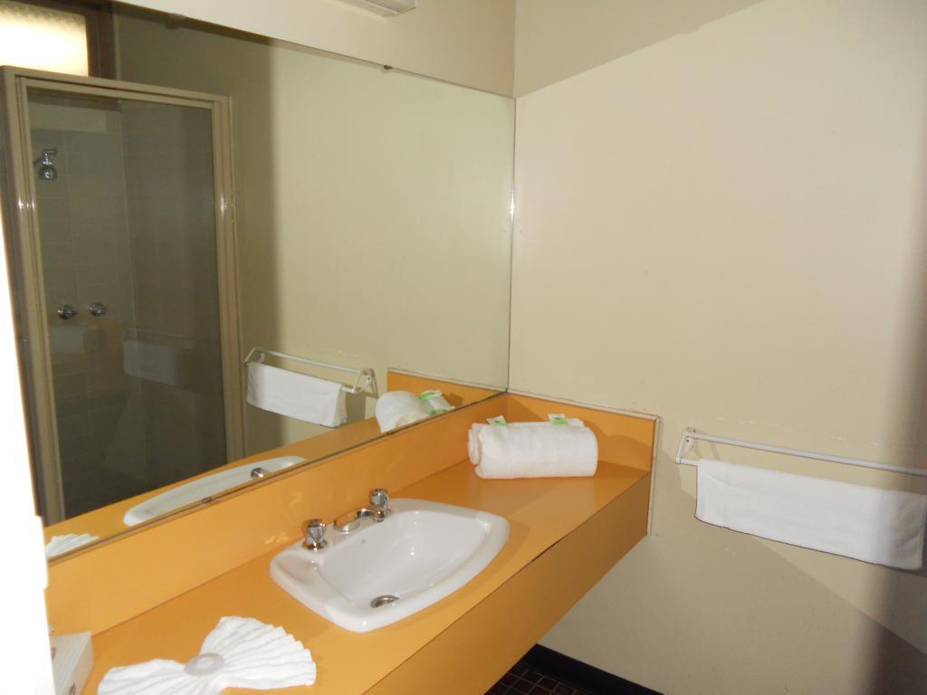 Cottonwood Motor Inn