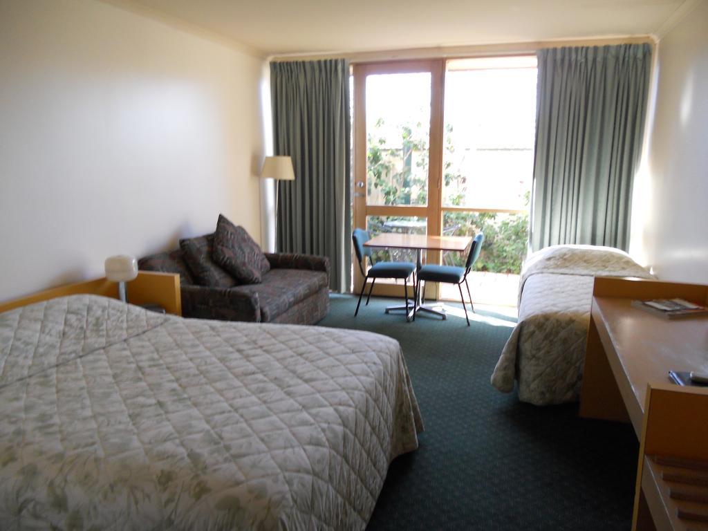 Cottonwood Motor Inn